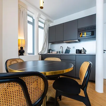 1 Cozy 1br Exhibition Centre Porte De Versailles Apartmán