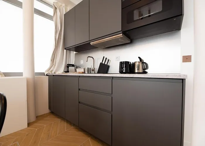 1 Cozy 1br Exhibition Centre Porte De Versailles * Parigi
